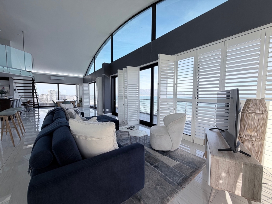 3 Bedroom Property for Sale in Beachfront Western Cape